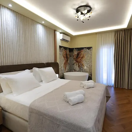 Hotel Voko By Uka Boutique 4*